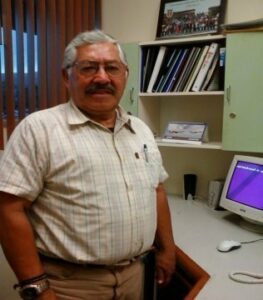 IU mantiene una reunión con la asociación vecinal del Cobre para presentar su programa de las Europeas