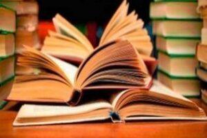 Almudena Grandes presentará su nueva novela Las tres bodas de Manolita en la Feria del Libro Algeciras