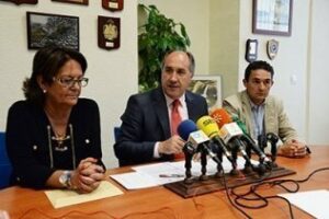 El alcalde resalta la buena gestión en Mercalgeciras, que ya no produce pérdidas