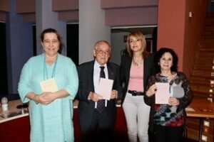 Luis Alberto del Castillo presenta el poemario dedicado a su nieta Julia en agosto"