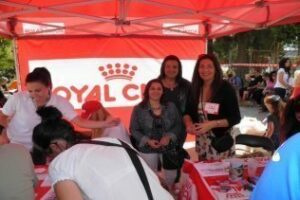 Más de 300 perros en la primera Can-Minata benéfica