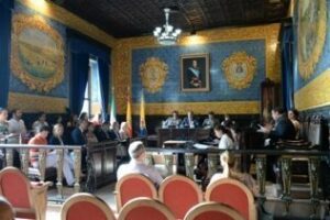 El pleno aprueba acogerse a un aplazamiento en la amortización del plan de pago a proveedores