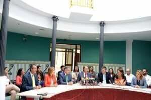 El alcalde hace balance de los tres años al frente de la gestión municipal