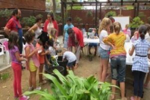 Aula abierta se dedica esta tarde al parque María Cristina