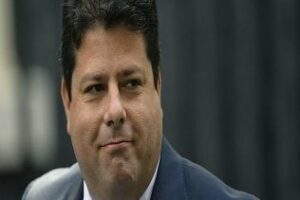 Una encuesta predice una victoria electoral aplastante para la coalición de Picardo