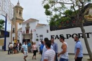 FAS - Portuarios" gana el primer premio del concurso de fachadas de casetas de la Feria Real