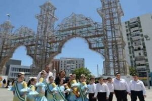 El Ayuntamiento agasaja a la corte infantil