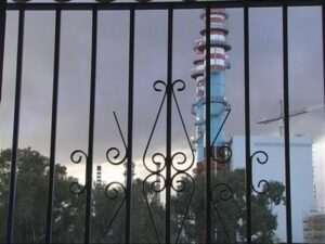 Cepsa crece 24 hectáreas y Boix niega una tubería de VTTI