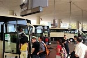 La Junta inicia la elaboración de los planes de transporte de Almería, Campo de Gibraltar, Córdoba, Huelva y Jaén