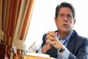 Landaluce califica de "desmedida, ilógica e irresponsable" la llamada a consultas de Trillo