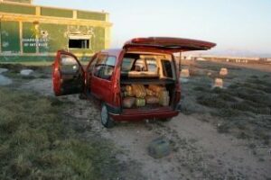 Un Guardia Civil detenido y cuatro personas más en un alijo 500 kgrs de hachis