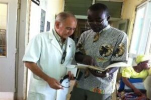 Fallece el sacerdote Miguel Pajares enfermo de ébola