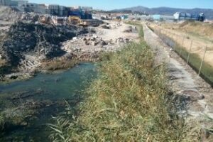 Preguntas Incómodas: ¿Cómo pueden tapar un arroyo y hacer que desaparezca?