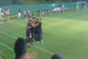 El Algeciras baja de la nube a Los Barrios