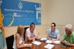 El PP asegura que es el único que ha trabajado por solucionar el tema de los colectores