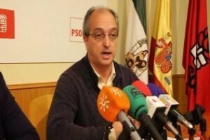 El PSOE exige responsabilidades políticas frente al servicio de ayuda a domicilio