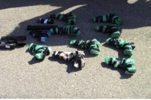 Interceptan un centenar de armas procedentes de EEUU con destino Beirut en Algeciras