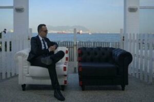 PSOE: "El problema de Landaluce es que está ausente física y políticamente"