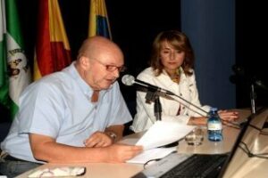 Patricio González recuerda la figura de Carlos Cano dentro del ciclo "Aula abierta"