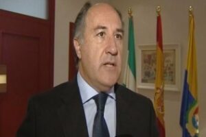 Landaluce reclama soluciones ante las averías de los trenes de la línea Algeciras-Madrid