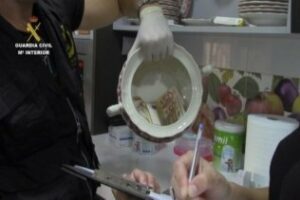 La operación "ISCOS" arroja 25 detenidos, bloqueo de 20 cuentas, 9 viviendas, 2 inmuebles y 17 vehículos