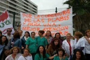 Auxiliares de Enfermería de San José Artesano ratifican la falta de personal ante la respuesta de la Junta de Andalucía