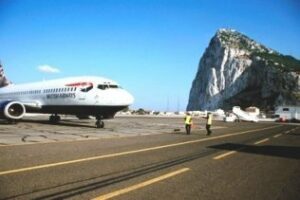 Un avión militar español obligó a desviar la trayectoria a un vuelo de British Airways