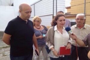 IU pone en marcha las visitas calle a calle de la Bajadilla