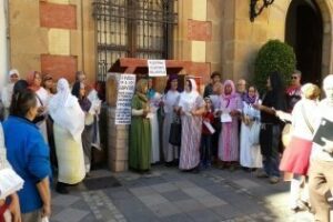 Desahucian a un belén viviente en la puerta del ayuntamiento de Algeciras