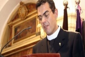 El cura tarifeño Juan José Marina será el pregonero de la Navidad de Algeciras