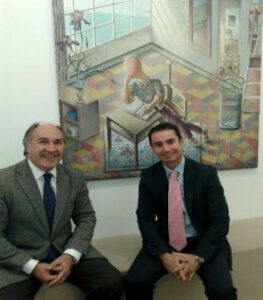 El alcalde visita la nueva exposición del artista campogibraltareño Guillermo Pérez Villalta