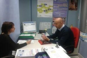 IU reclama información sobre la condiciones de trabajo del Plan Empleo Joven