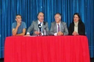 Landaluce ofrece una conferencia en el CEIP "Guzmán el Bueno"