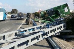 Nuevos arreglos en la carretera A7 entre San Roque y Los Barrios