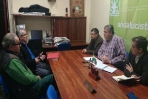 El PA respalda las iniciativas y reivindicaciones de las asociación del comercio tradicional