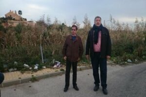 El PA reclama medidas ante la situación de la urbanización Los Camarotes, en Getares