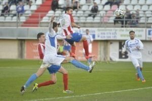 El Algeciras golea al Arcos (4-1)