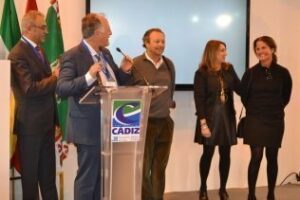 La "Ciudad del Surf" tendrá 600 plazas hoteleras y 250 viviendas