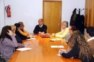 Comerciantes tradicionales trasladan sus demandas a Fernando Silva