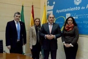 Landaluce: La Junta sigue queriendo privar a los algecireños de sus aguas"