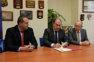 Curso para 25 manipuladores de alimentos en Algeciras