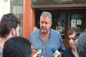 El PA reclama más limpieza y alumbrado en la zona del Colegio Parque de los Alcornocales