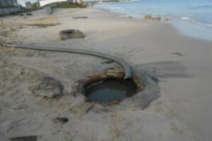 Agaden denuncia "arena electoral en las playas de Algeciras"