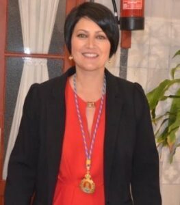 La concejala de Algeciras Isabel Martínez acude al Defender del Pueblo para denunciar la situación de Algeciras