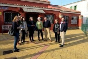 Delegados municipales visitan la barriada de Pelayo