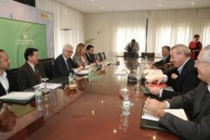 La Junta ofrece a Zona Franca y Algeciras su integración en la Red Logística de Andalucía