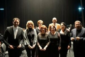 Pintor felicita a los creadores de Y subió a los cielos por la altísima calidad de este espectáculo cofrade"