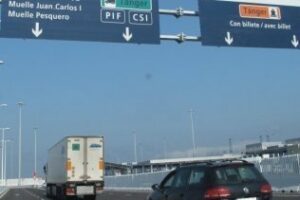 28 denuncias tras una campaña de inspección del transporte de mercancías en el puerto de Algeciras