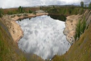 La Junta explica a los ayuntamientos de la provincia cómo actuar ante la presencia de suelos contaminados