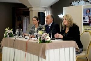 Landaluce abre el XVI Encuentro de Formación de Padres y Madres organizado por la FLAPA